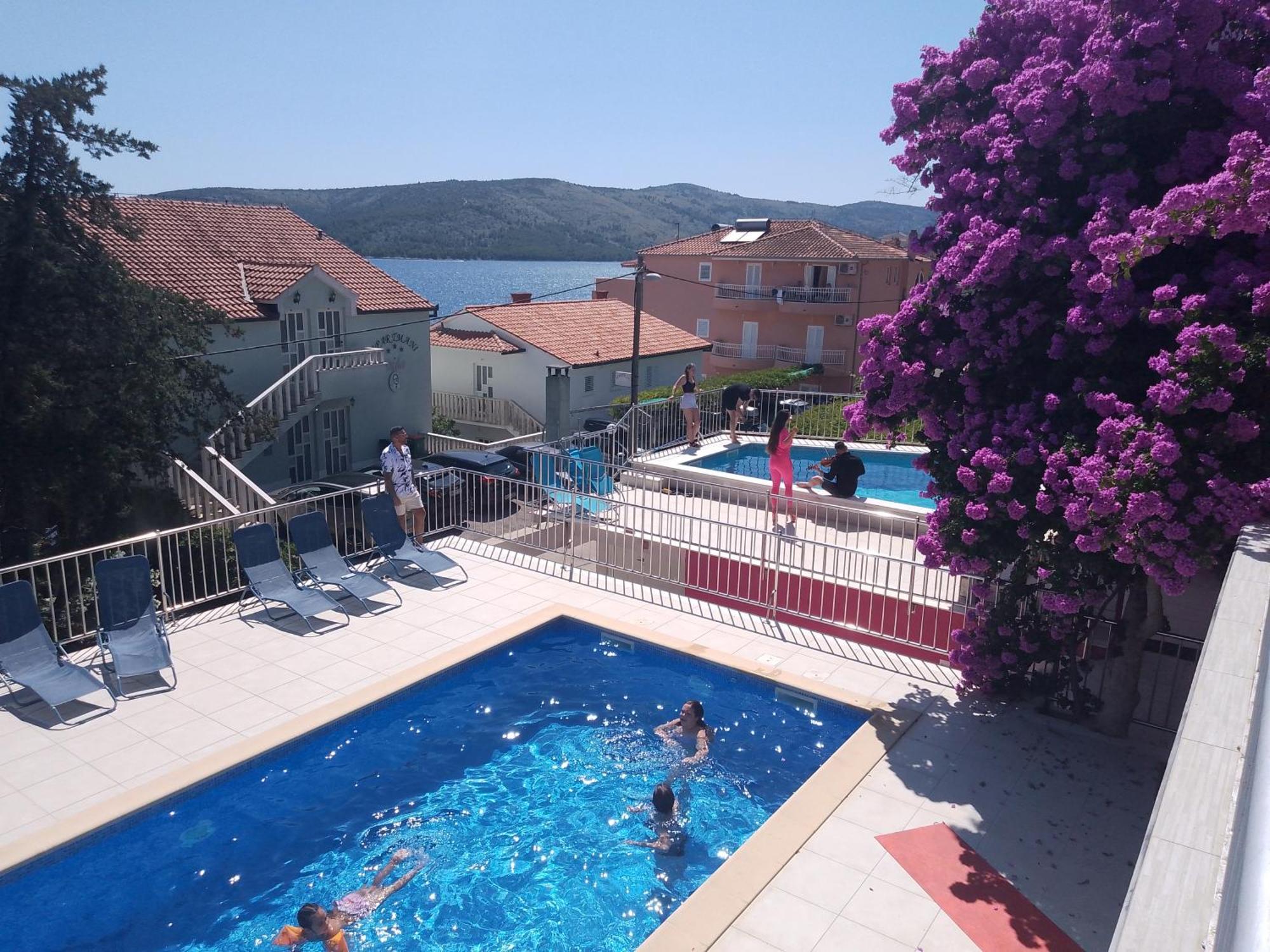 Villa Pinky And Superior Trogir Seget Vranjica Exterior photo