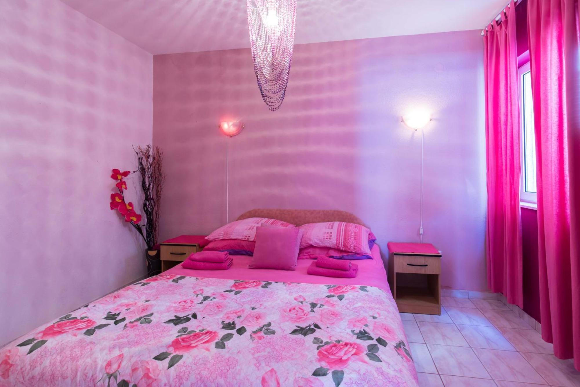 Villa Pinky And Superior Trogir Seget Vranjica Exterior photo